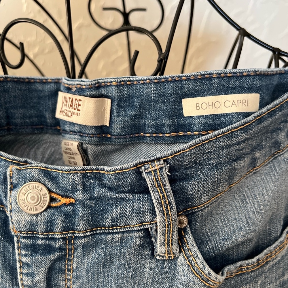Vintage America Blue Distressed Boho Crop Jeans with Paint-Splatter - Picture 5 of 13